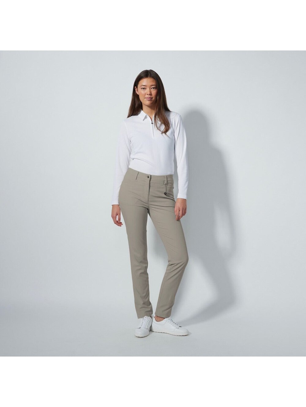 Daily Sports Taupe Lyric Golf Pants with Pockets Wind and Water Repellant Size 4